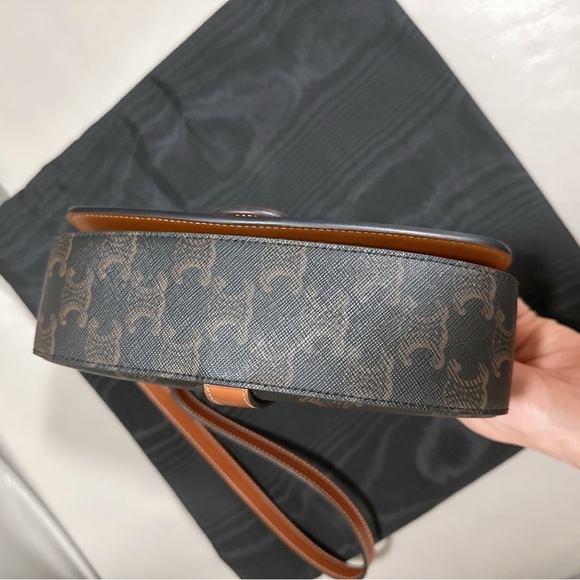 CELINE CLUTCH ON STRAP TABOU IN TRIOMPHE - Picture 10 of 16